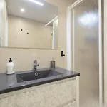 Materno Apartamento *